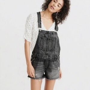 Abercrombie & Fitch Denim Shortalls